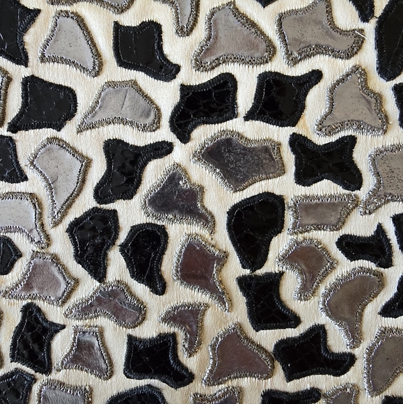 Valentino Garavani Vintage Night Leather Patched and Suede Purse / Clutch - Picture 3 of 11